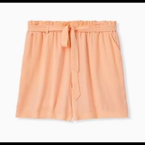 Self tie paperbag shorts - Challis Peach -Sz 14-16